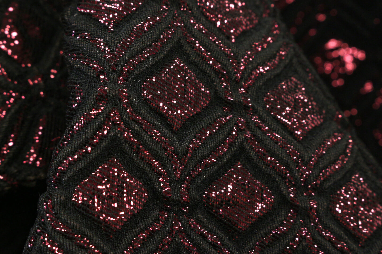 Жаккард Louis Vuitton, цвет Красный, фото 1