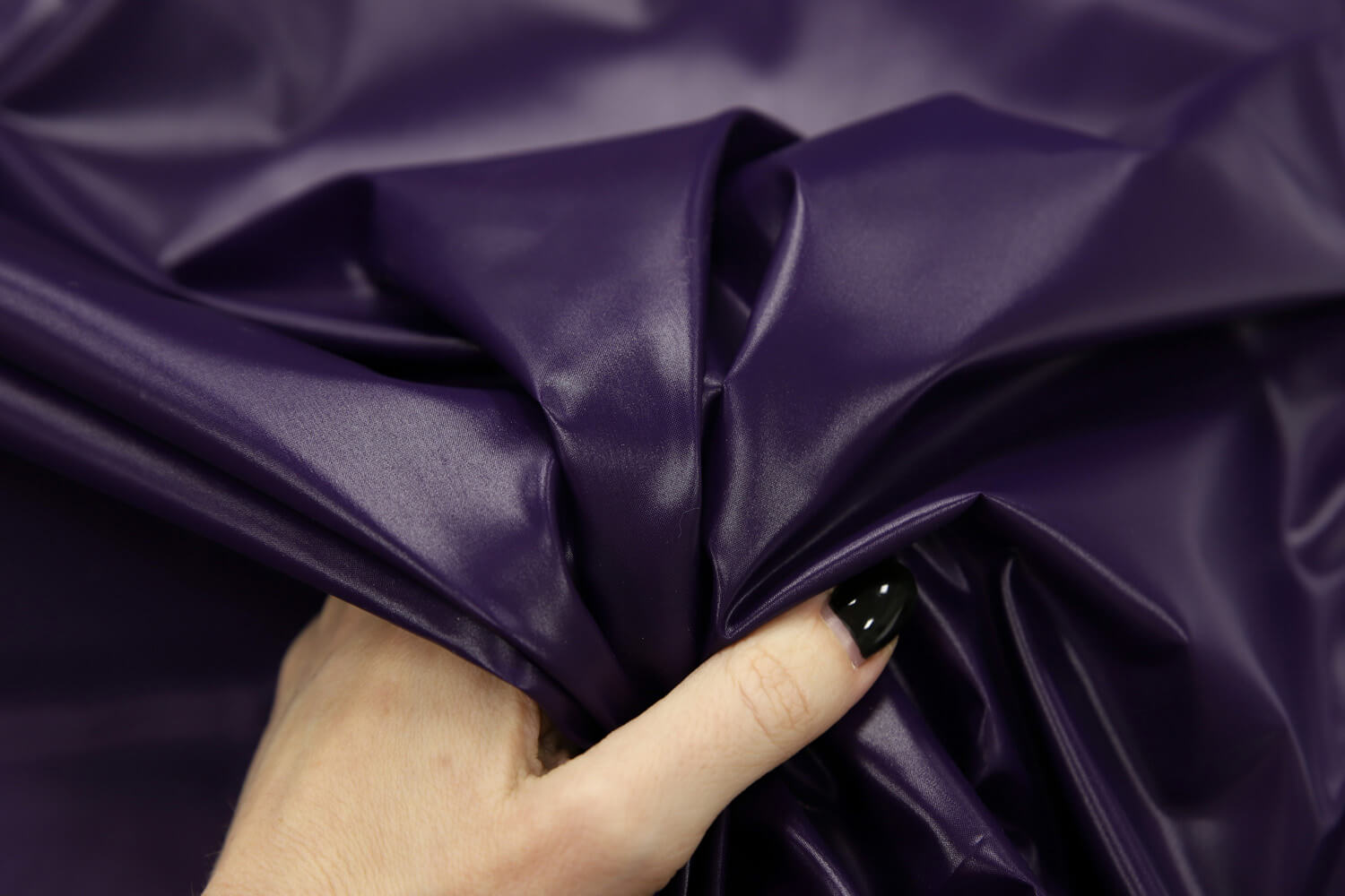 Блестящий нейлон Moncler, цвет Фиолетовый, фото 1