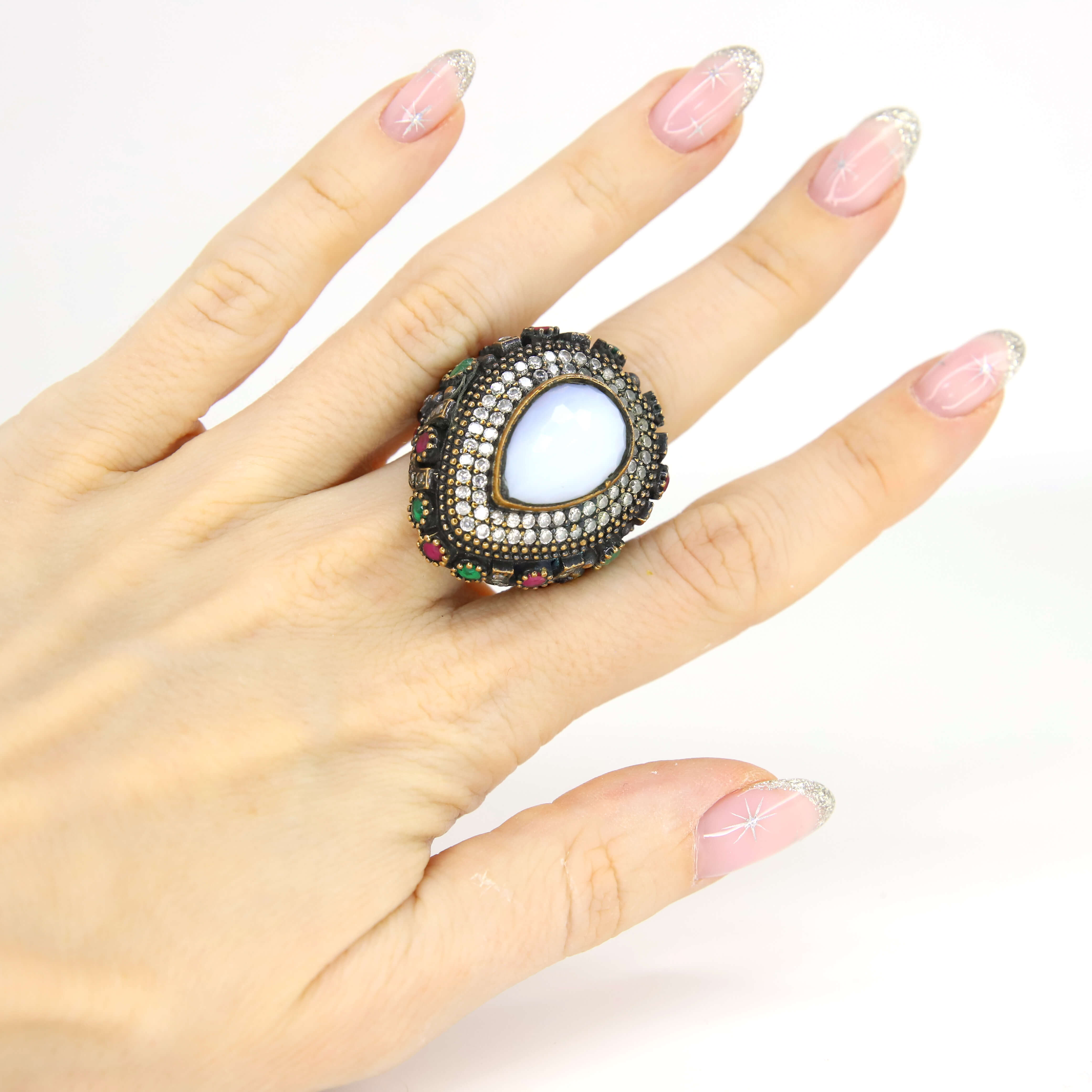 Кольцо 925  с изумрудами размер 19 ВИДЕО, цвет Белый, фото 1
