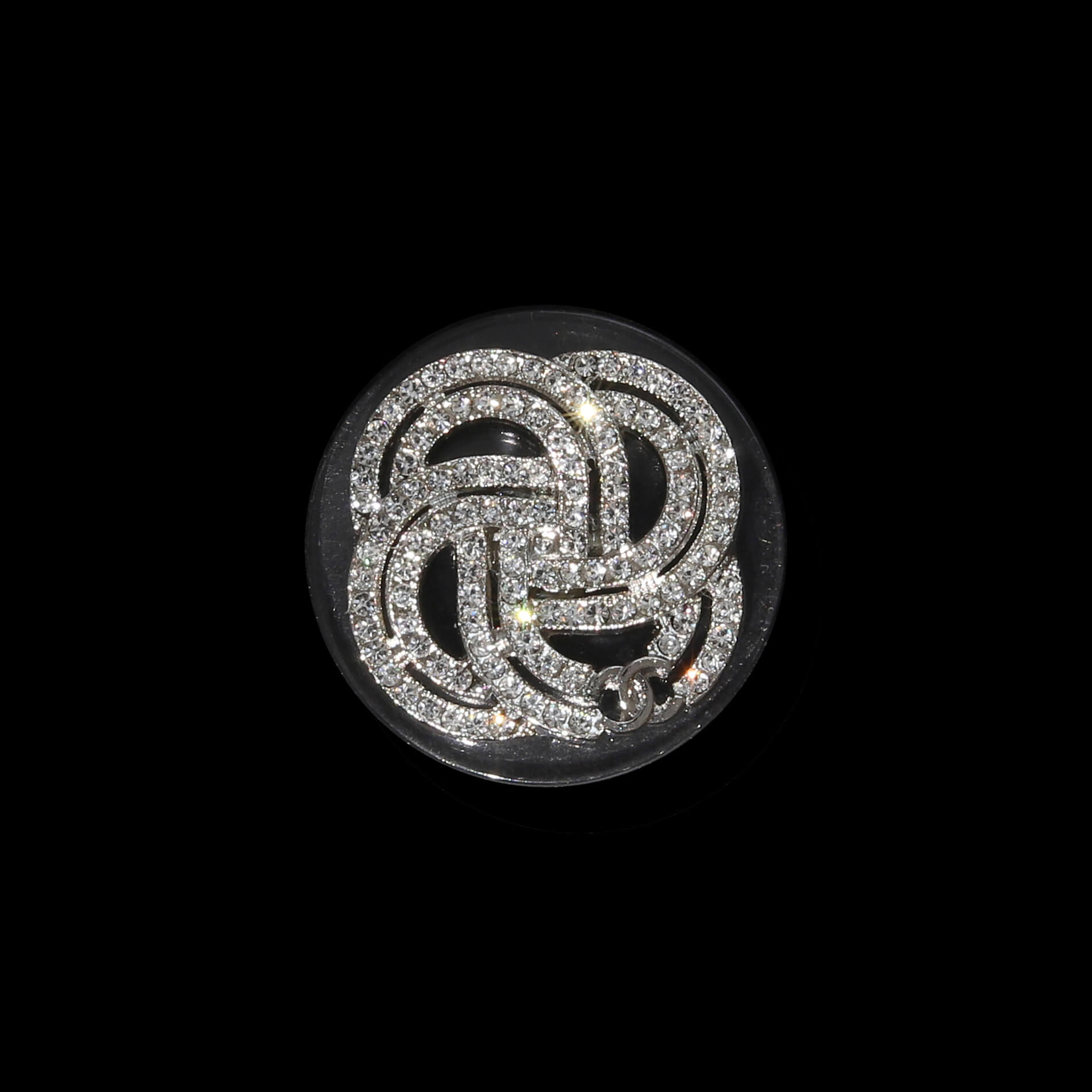 Пуговицы Chanel со стразами Ø2,4 см