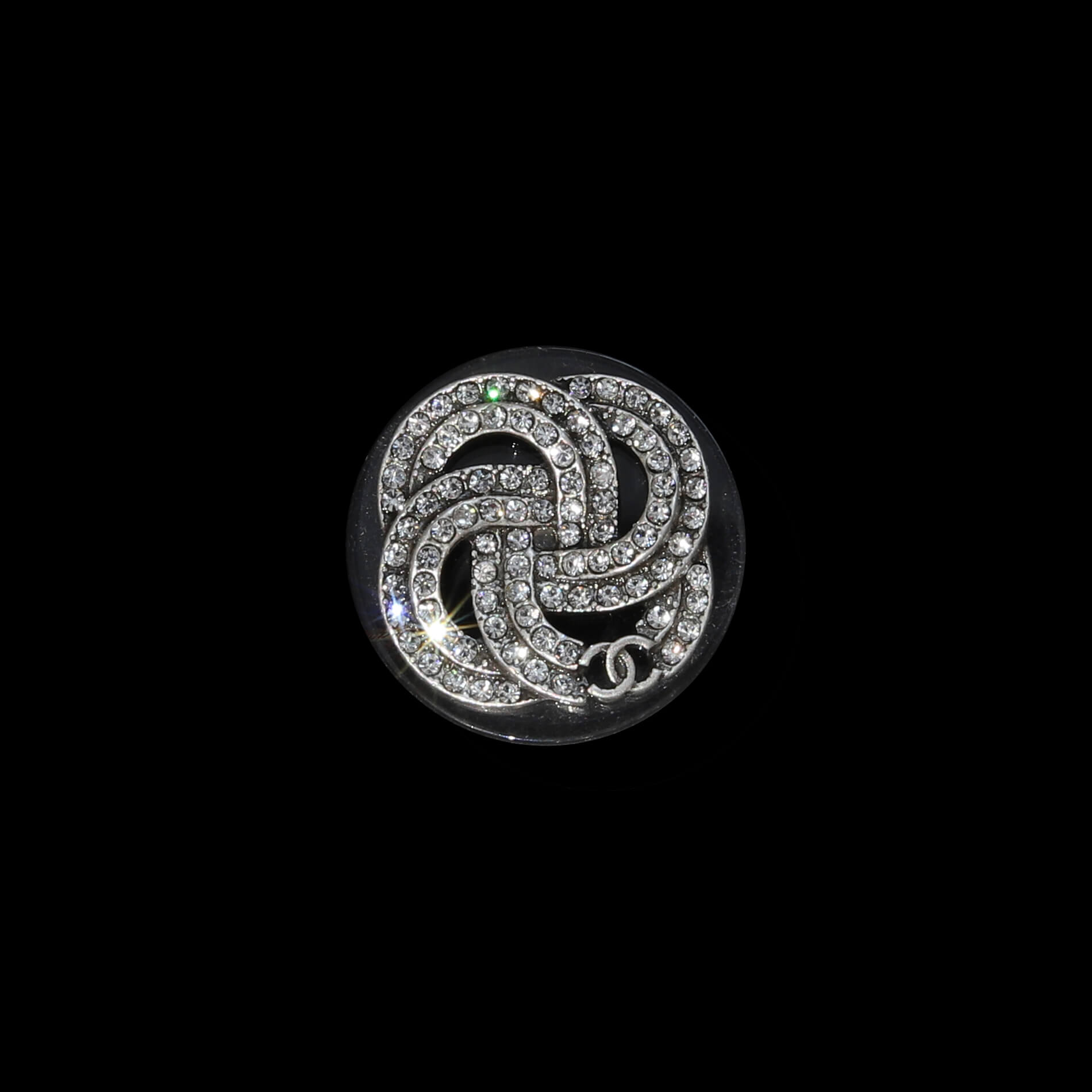 Пуговицы Chanel со стразами Ø2 см (артикул 043-1521)