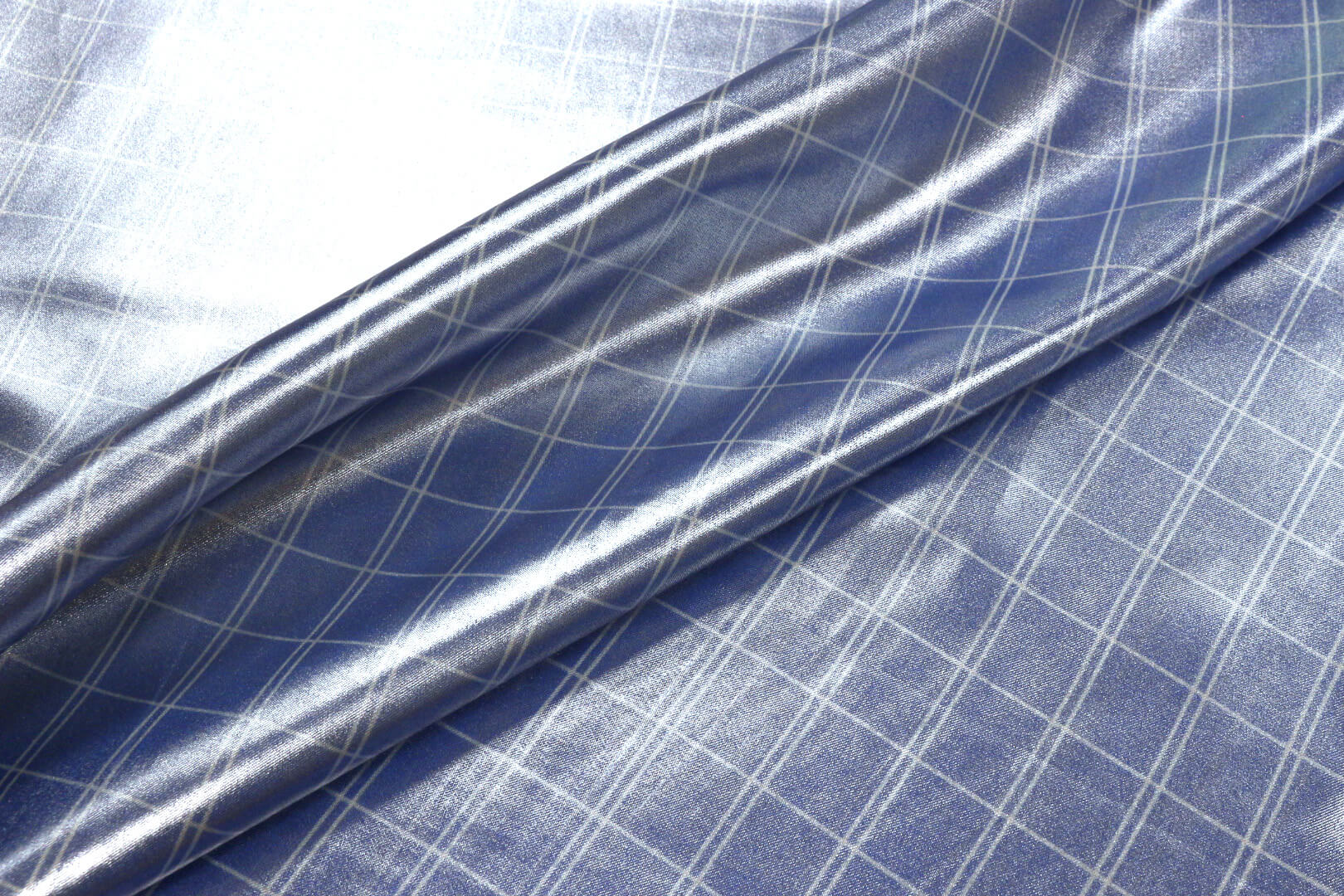 Шелковая ткань с накатом Armani, цвет Голубой