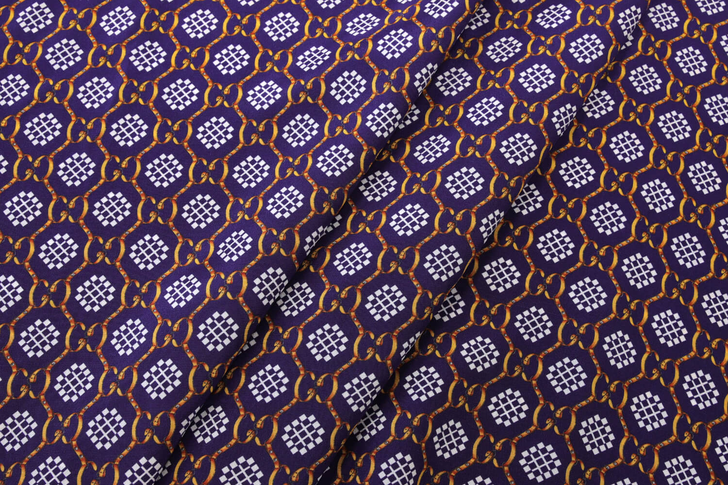 Шелковый крепдешин с логотипами Gucci, цвет Синий