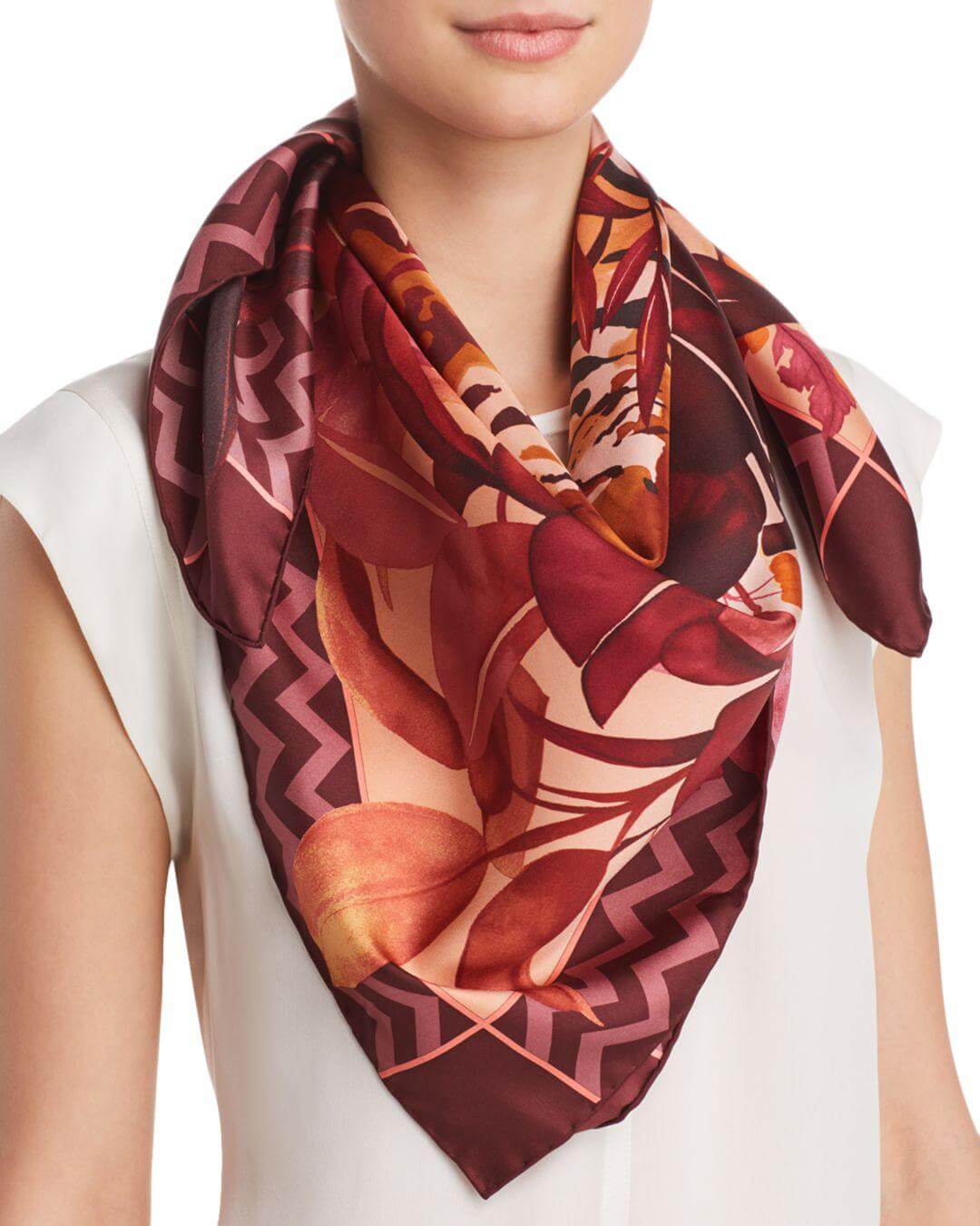 Шелковый платок Ferragamo 90х90 см, цвет Красный
