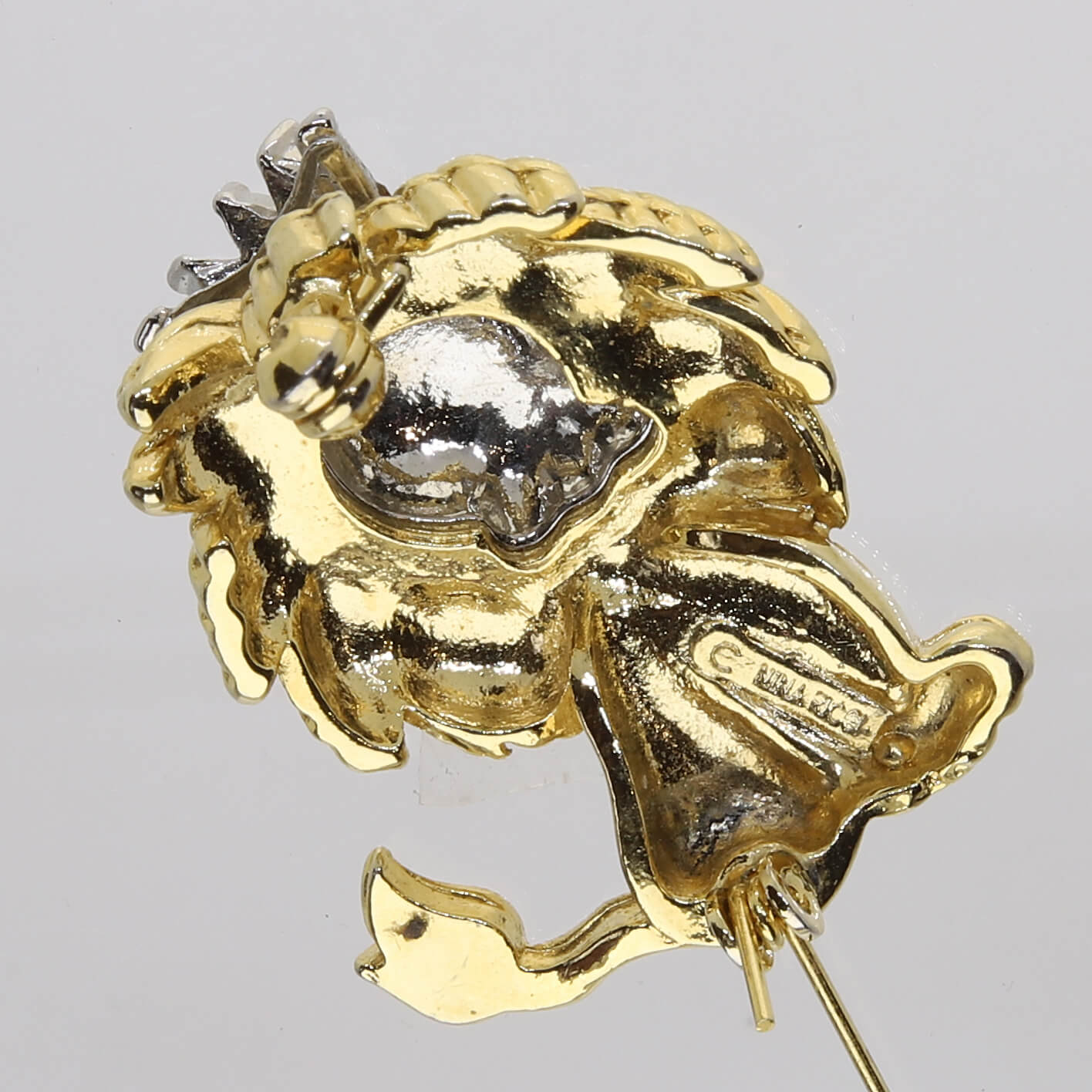 Винтажная брошь Лев Nina Ricci, цвет Золото, фото 1