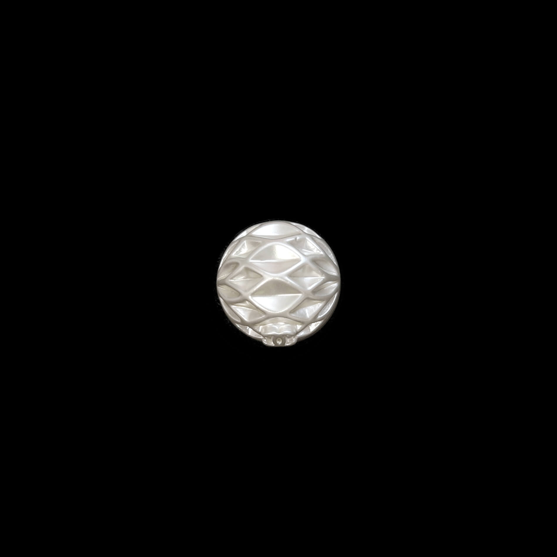 Жемчужные пуговицы Chanel Ø1,2 см (артикул 024-1521)