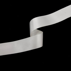 Шелковая атласная лента 2,4 см, цвет Белый