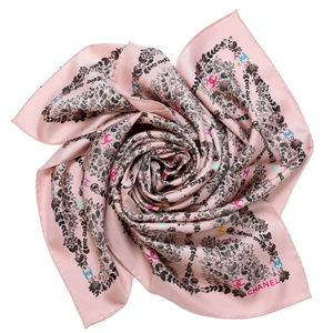 Шелковый платок Chanel 90х90 см, цвет Розовый