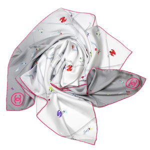 Шелковый платок Chanel 90х90 см, цвет Мультицвет